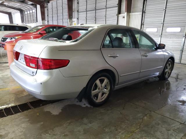 1HGCM56895A024652 - 2005 HONDA ACCORD EX SILVER photo 3