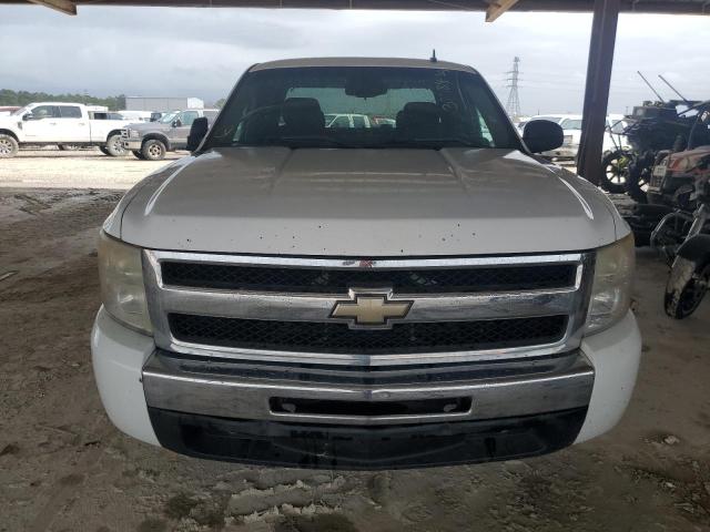 1GCSCREAXAZ105387 - 2010 CHEVROLET SILVERADO C1500  LS WHITE photo 5