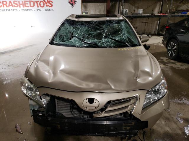 4T4BE46K79R056342 - 2009 TOYOTA CAMRY BASE GOLD photo 5