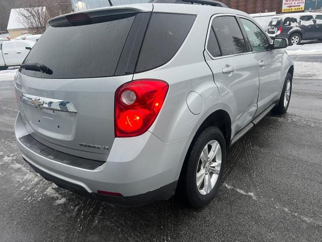 2CNFLEEC0B6366936 - 2011 CHEVROLET EQUINOX LT SILVER photo 4