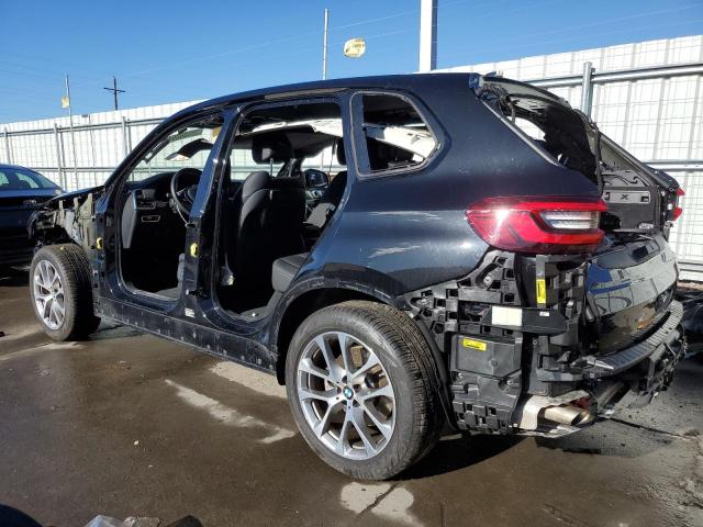 5UXCR6C04N9M47997 - 2022 BMW X5 XDRIVE40I BLACK photo 2