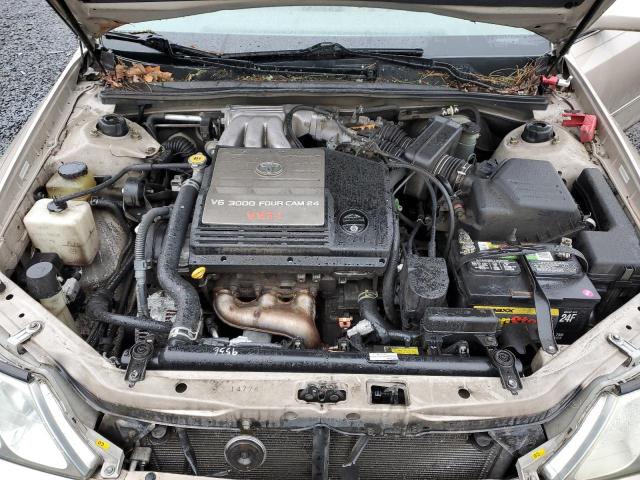 4T1BF28B92U209785 - 2002 TOYOTA AVALON XL GOLD photo 11