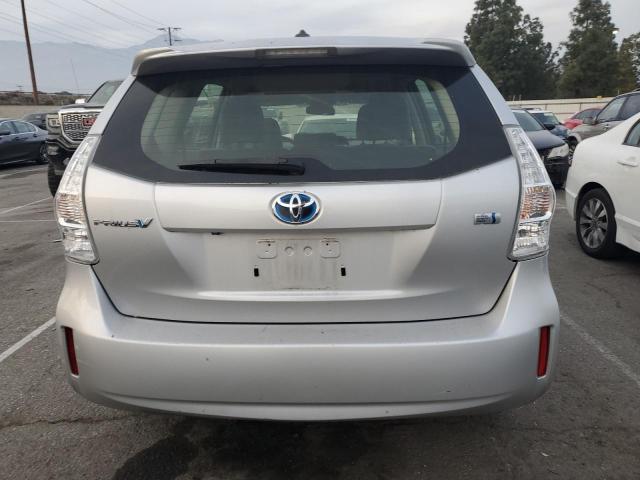 JTDZN3EU2E3364092 - 2014 TOYOTA PRIUS V SILVER photo 6