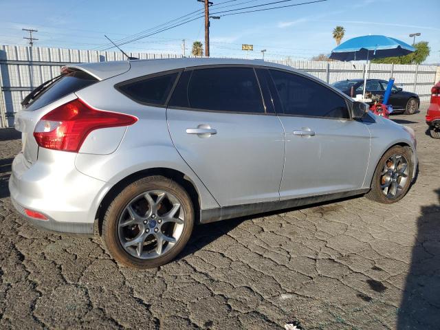 1FADP3K28DL233857 - 2013 FORD FOCUS SE GRAY photo 3