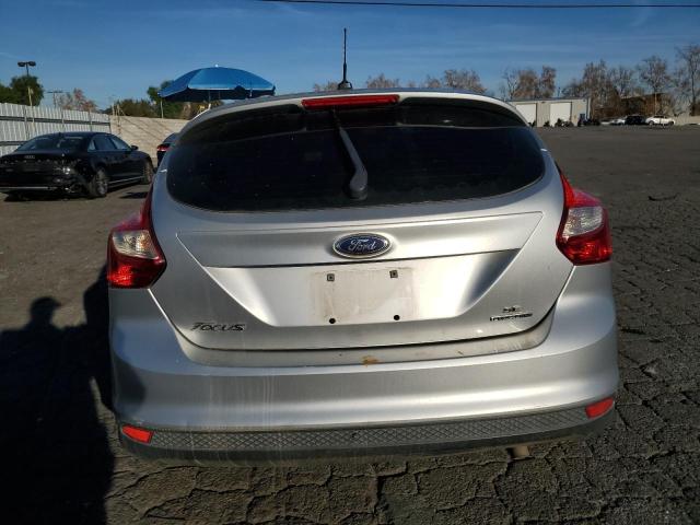 1FADP3K28DL233857 - 2013 FORD FOCUS SE GRAY photo 6