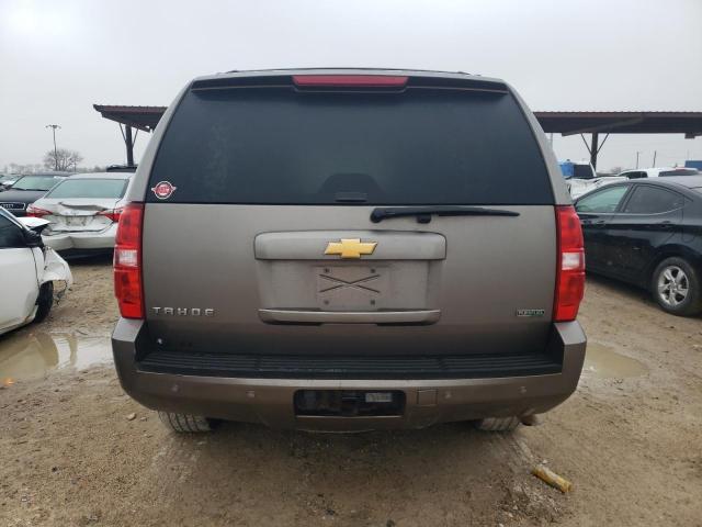 1GNSKBE09CR149375 - 2012 CHEVROLET TAHOE K1500 LT GRAY photo 6