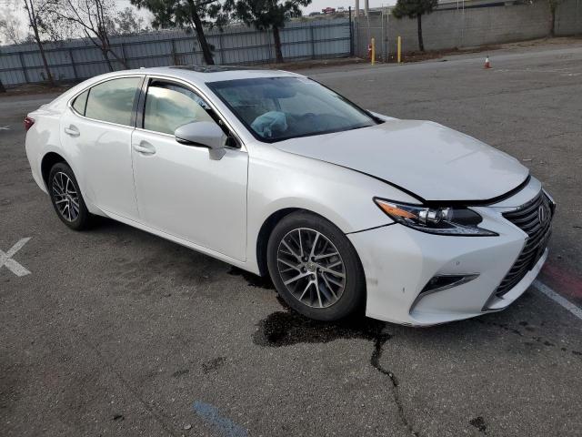 JTHBK1GG1G2236732 - 2016 LEXUS ES 350 WHITE photo 4