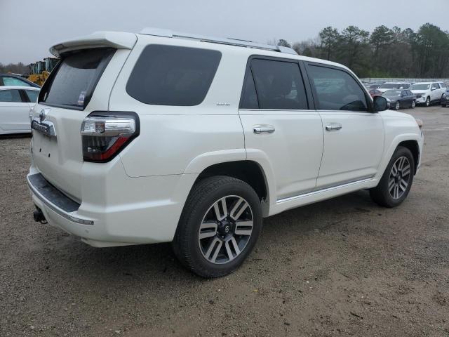JTEBU5JR6J5526334 - 2018 TOYOTA 4RUNNER SR5/SR5 PREMIUM თეთრი ფოტო 3