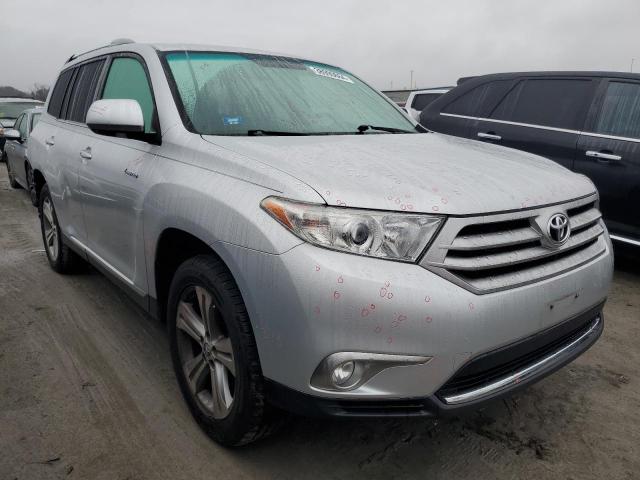 5TDDK3EH1BS061093 - 2011 TOYOTA HIGHLANDER LIMITED SILVER photo 4