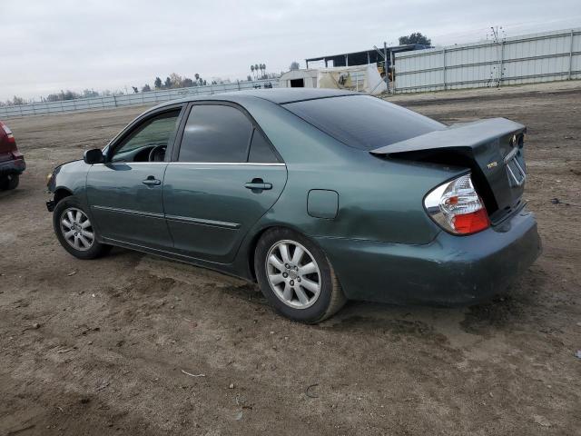 JTDBF32K430108584 - 2003 TOYOTA CAMRY LE GREEN photo 2