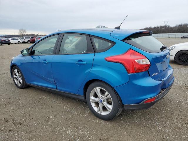 1FAHP3K21CL295312 - 2012 FORD FOCUS SE BLUE photo 2