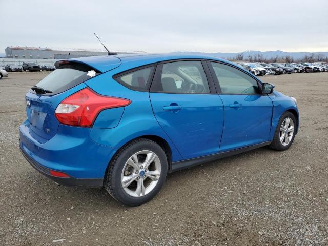 1FAHP3K21CL295312 - 2012 FORD FOCUS SE BLUE photo 3