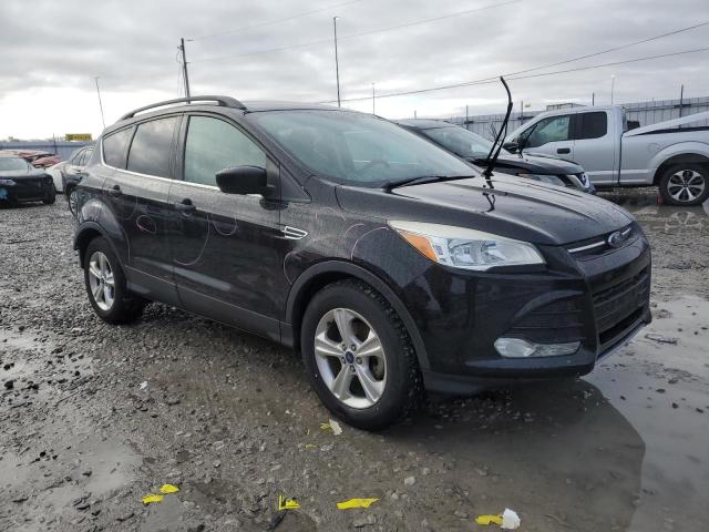 1FMCU0GX1GUA52918 - 2016 FORD ESCAPE SE BLACK photo 4