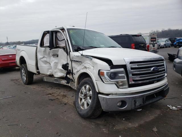 1FTFX1EF8DFB33682 - 2013 FORD F150 SUPER CAB WHITE photo 4