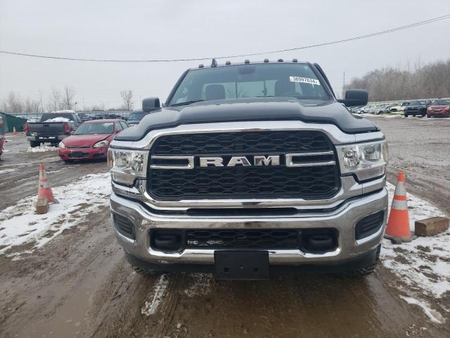 3C6MR5AJ2NG223226 - 2022 RAM 2500 TRADESMAN BLACK photo 5