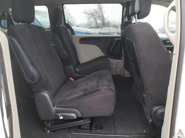 2A4RR5DG2BR665776 - 2011 CHRYSLER TOWN & COU TOURING WHITE photo 11