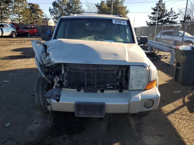 1J8HG48K07C600367 - 2007 JEEP COMMANDER GRAY photo 5