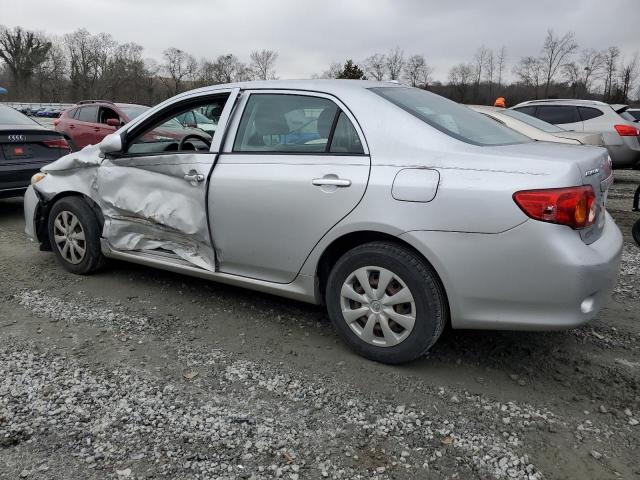 JTDBL40E699027392 - 2009 TOYOTA COROLLA BASE SILVER photo 2