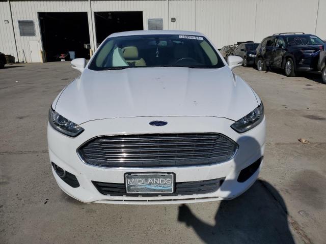 3FA6P0H94ER320248 - 2014 FORD FUSION SE WHITE photo 5