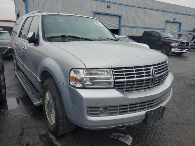 5LMJJ3J57DEL07258 - 2013 LINCOLN NAVIGATOR L SILVER photo 4