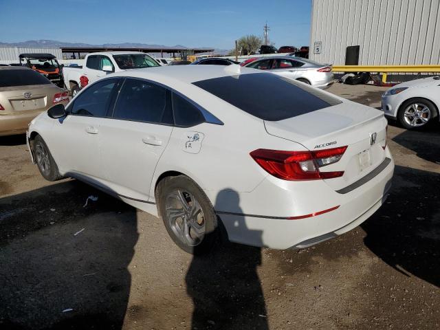 1HGCV1F47JA016000 - 2018 HONDA ACCORD EX WHITE photo 2