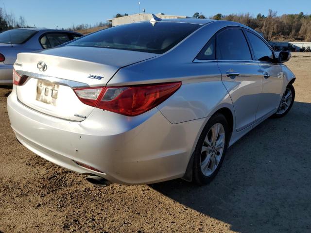 5NPEC4AB6BH294692 - 2011 HYUNDAI SONATA 4D SE SILVER photo 3