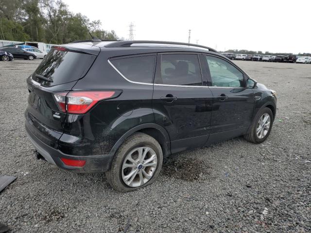 1FMCU0GD2JUC17002 - 2018 FORD ESCAPE SE BLACK photo 3