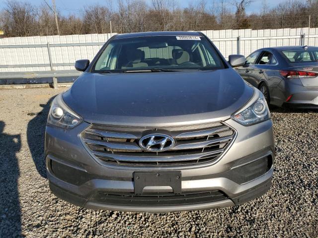 5NMZT3LB8JH069159 - 2018 HYUNDAI SANTA FE S GRAY photo 5