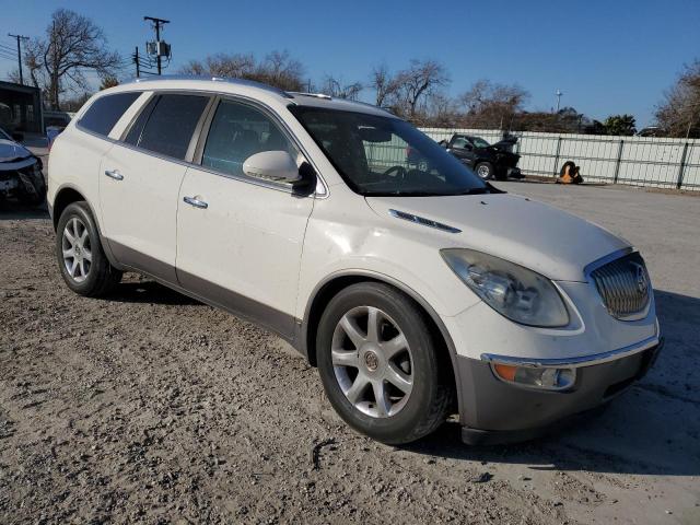 5GALRBED8AJ150087 - 2010 BUICK ENCLAVE CXL WHITE photo 4