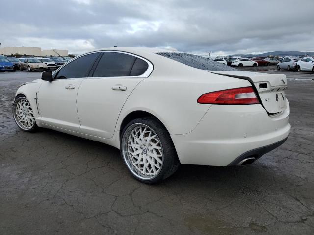 SAJWA0GB1ALR63800 - 2010 JAGUAR XF PREMIUM WHITE photo 2