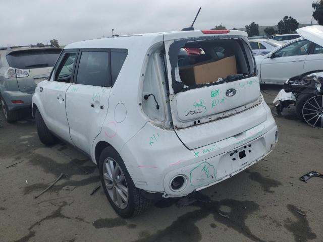 KNDJP3A5XJ7527127 - 2018 KIA SOUL + WHITE photo 2