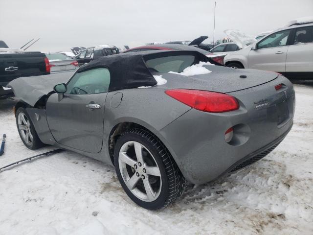 1G2MB33B76Y108785 - 2006 PONTIAC SOLSTICE GRAY photo 2