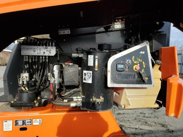 0300256794 - 2019 JLG LIFT ORANGE photo 6