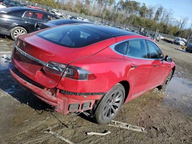 5YJSA1E23JF262667 - 2018 TESLA MODEL S RED photo 3