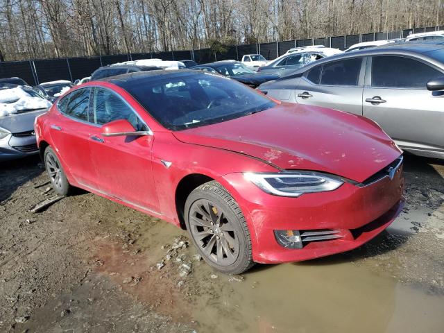 5YJSA1E23JF262667 - 2018 TESLA MODEL S RED photo 4