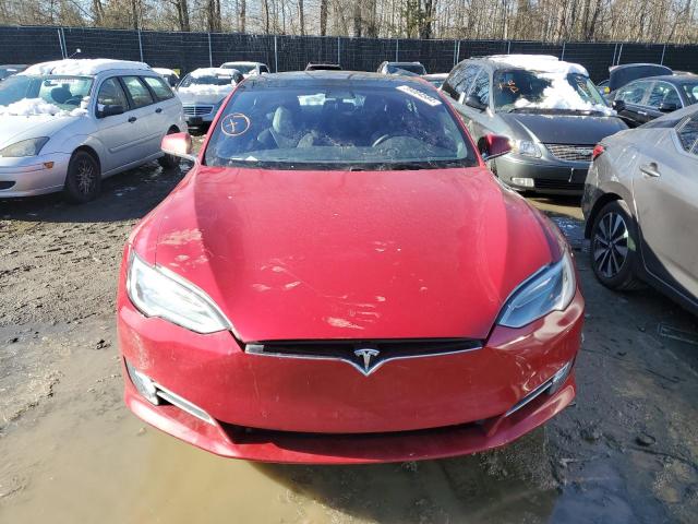 5YJSA1E23JF262667 - 2018 TESLA MODEL S 红色 照片 5