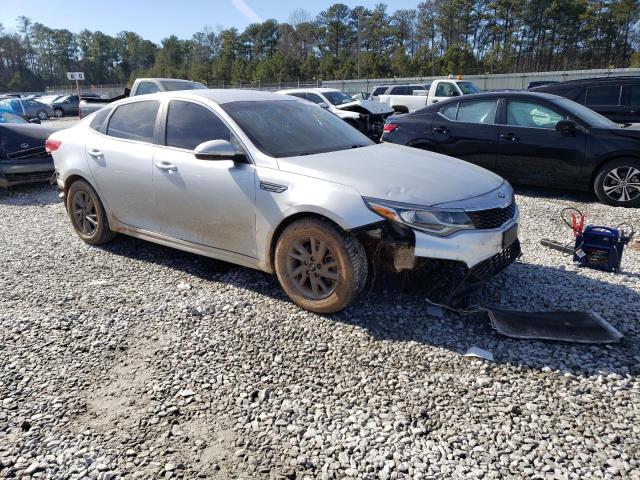 5XXGT4L39LG387430 - 2020 KIA OPTIMA LX SILVER photo 4