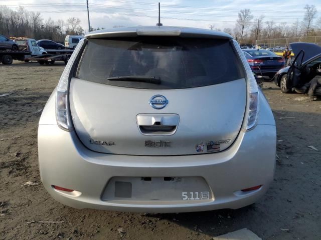 1N4AZ0CP2FC317732 - 2015 NISSAN LEAF S SILVER photo 6