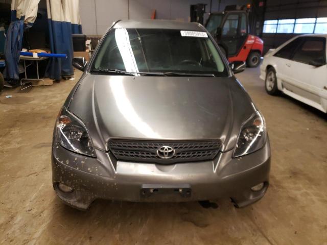 2T1KR32E17C640775 - 2007 TOYOTA COROLLA MA XR GRAY photo 5