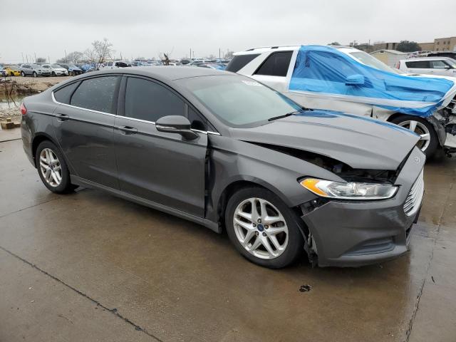 3FA6P0H72GR153115 - 2016 FORD FUSION SE GRAY photo 4