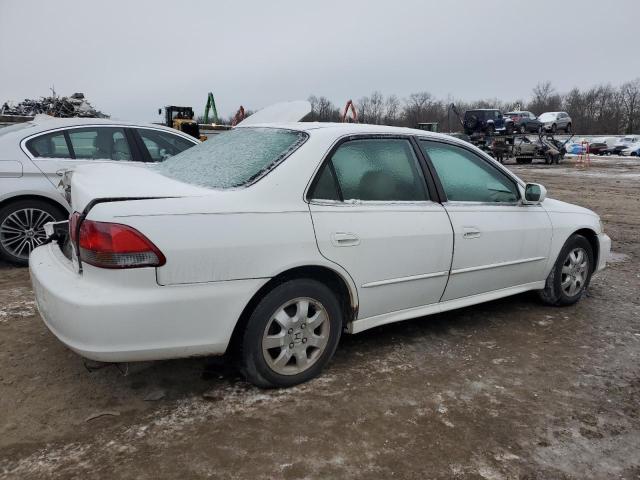 1HGCG66832A152006 - 2002 HONDA ACCORD EX WHITE photo 3