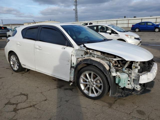 JTHKD5BH8C2104529 - 2012 LEXUS CT 200 WHITE photo 4