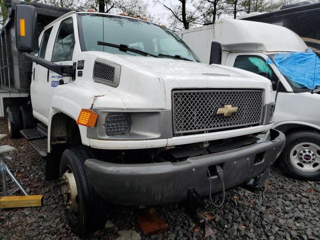 1GBE4E32X5F510918 - 2005 CHEVROLET C4500 C4E042 WHITE photo 9