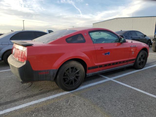 1ZVFT80N775197903 - 2007 FORD MUSTANG RED photo 3