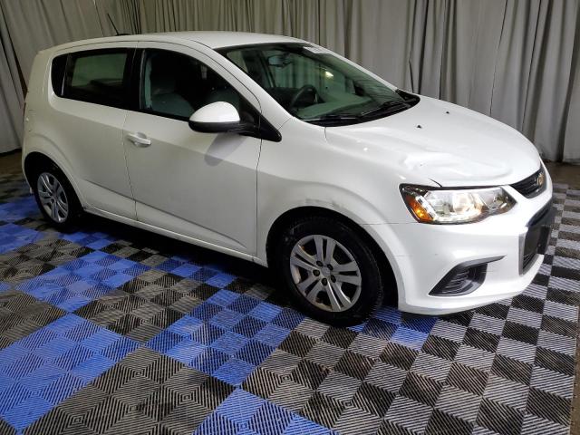 1G1JG6SH9J4104091 - 2018 CHEVROLET SONIC WHITE photo 4