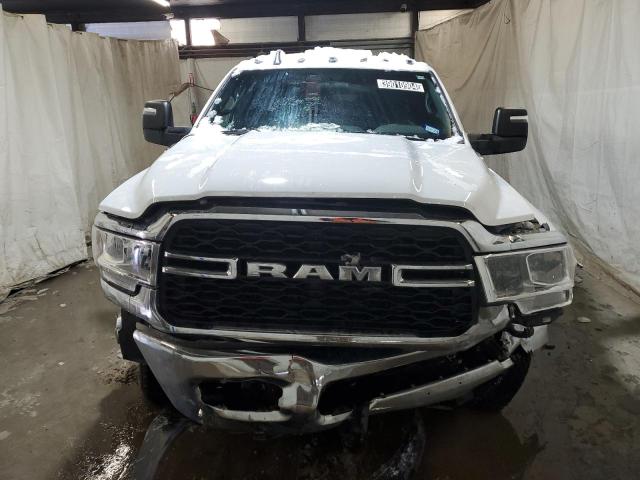 3C7WRTCL8PG528594 - 2023 RAM 3500 WHITE photo 5