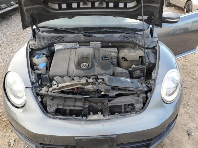 3VW5P7AT5DM814406 - 2013 VOLKSWAGEN BEETLE GRAY photo 11