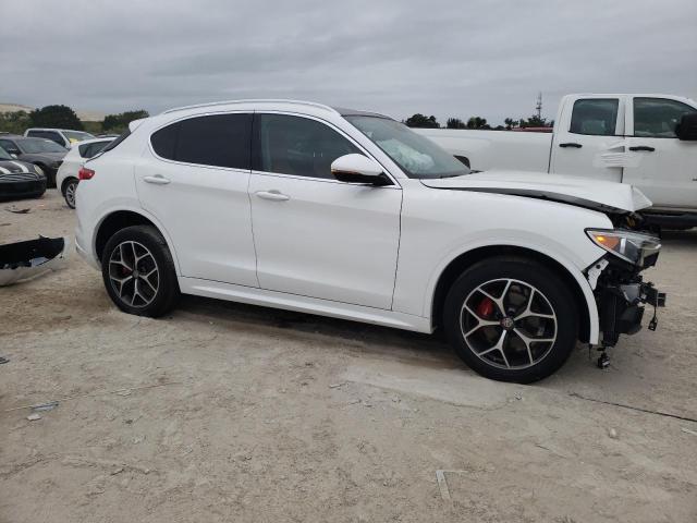 ZASPAKBN8L7C92810 - 2020 ALFA ROMEO STELVIO TI თეთრი ფოტო 4