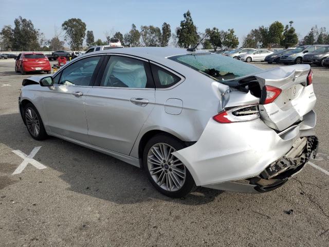 3FA6P0H92GR331638 - 2016 FORD FUSION SE SILVER photo 2