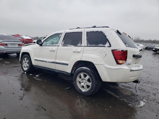 1J8GR48K48C144235 - 2008 JEEP GRAND CHER LAREDO WHITE photo 2